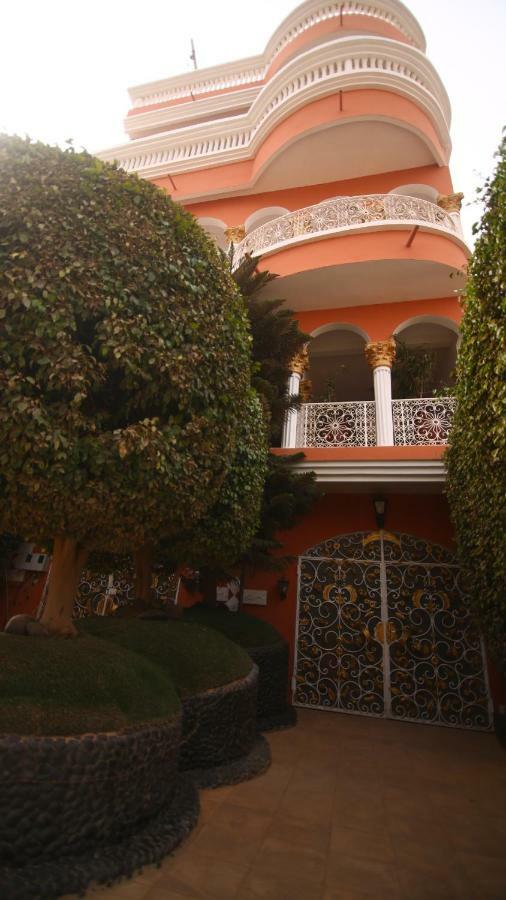 Illiyin Boutique Hotel Dakar Esterno foto