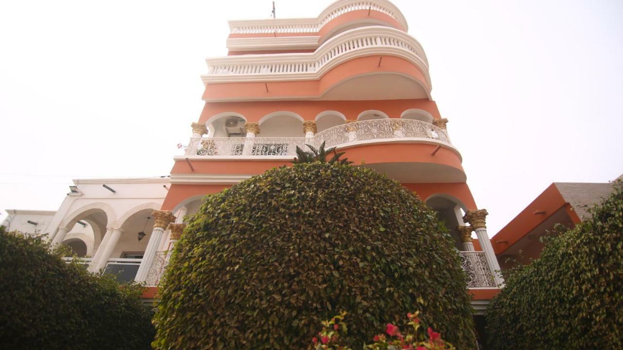 Illiyin Boutique Hotel Dakar Esterno foto