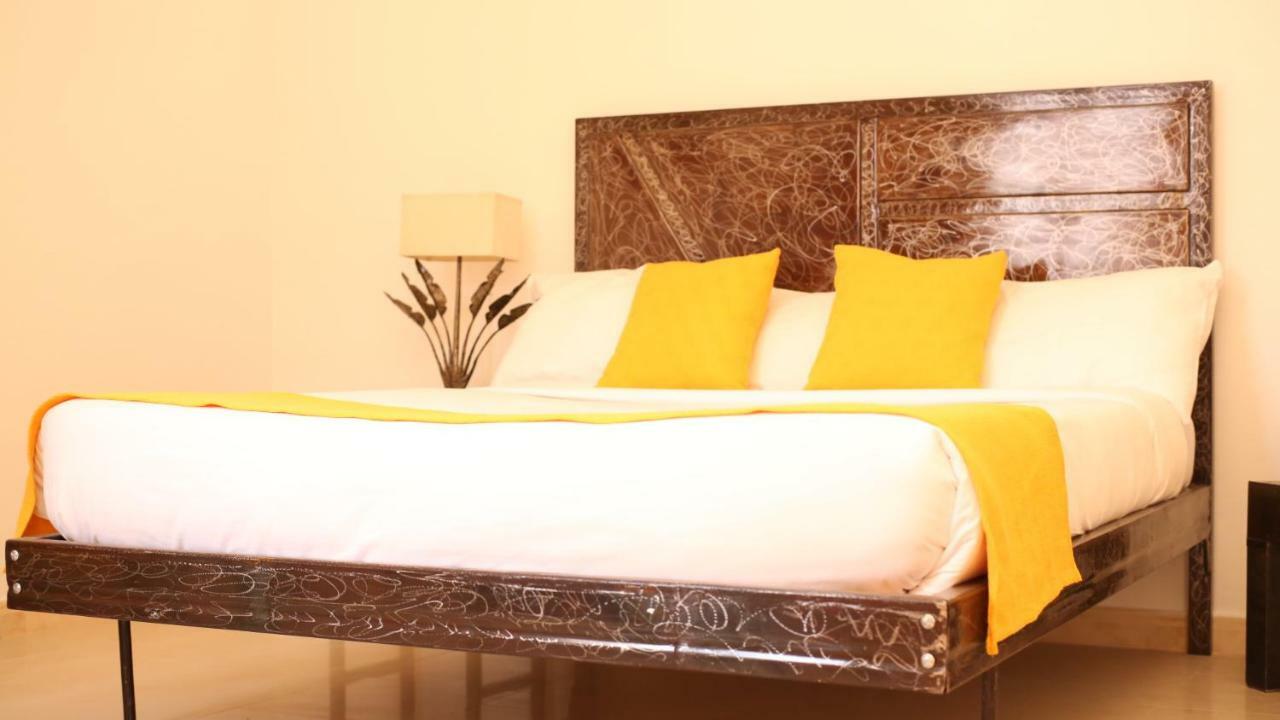 Illiyin Boutique Hotel Dakar Esterno foto