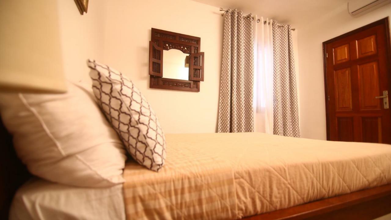 Illiyin Boutique Hotel Dakar Esterno foto